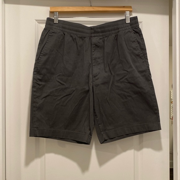 Uniqlo Other - Men’s Size Large Uniqlo Easy Shorts in Gray